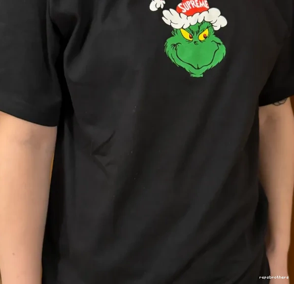 ¥119 GRINCH TEE 0517